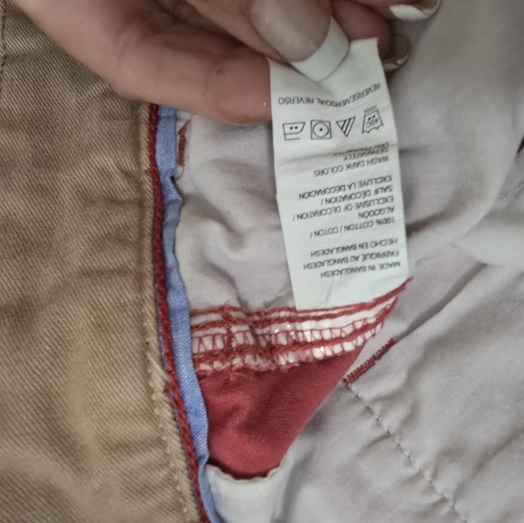 Men's IZOD Shorts, 36/10.5 - Picture 3 of 5